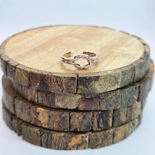 925 sterling silver Entwine ring for women with interlocking knot design and open band