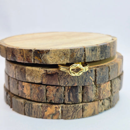 925 sterling silver Entwine ring for women with interlocking knot design and open band