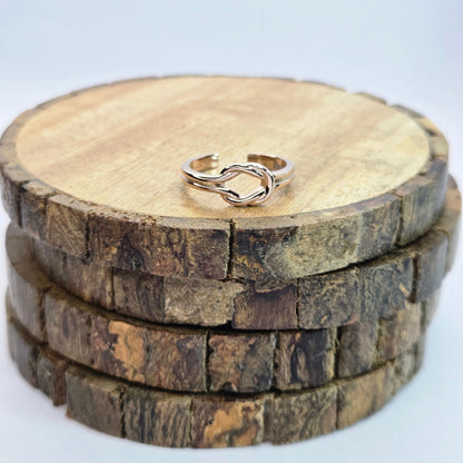 925 sterling silver Entwine ring for women with interlocking knot design and open band