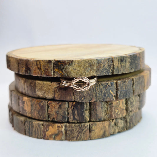 925 sterling silver Entwine ring for women with interlocking knot design and open band